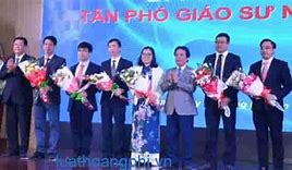 Phó Giáo Sư Tiến Sĩ Hoàng Long